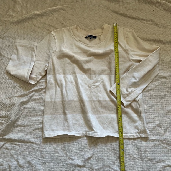 BRACELET SLEEVE T-SHIRT - Picture 7 of 10